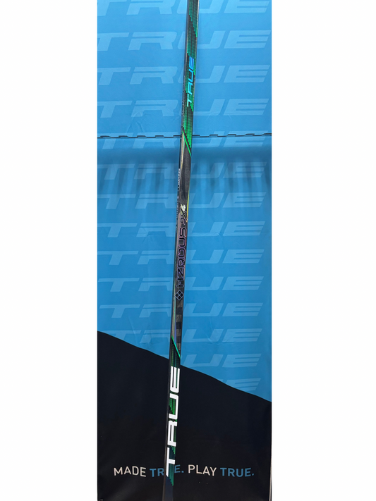True Hzrdus 9x4 Pro Stock Player Stick RH (Seguin) - Maltby Sports