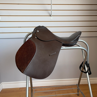 English Saddle - Maltby Sports